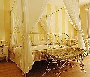 Villa Elite Resort Limone sul Garda Italia