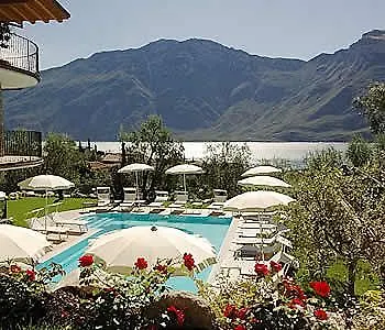 Villa Elite Resort Limone sul Garda Pensión